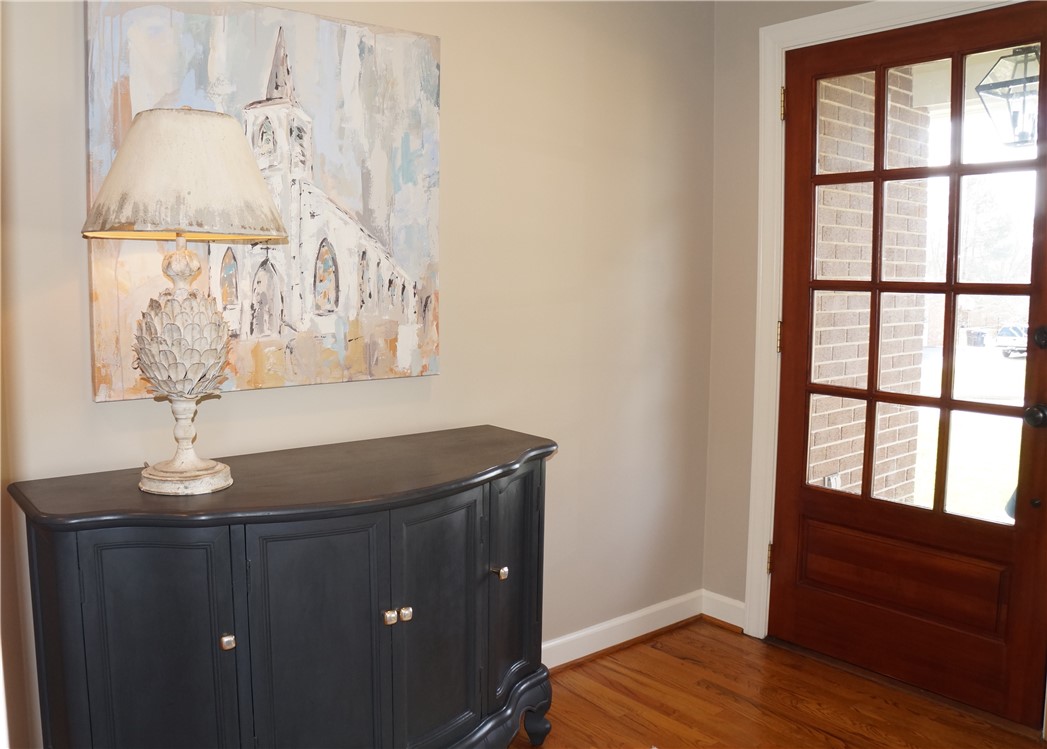 1303 Hanover Road Anderson, SC 29621 - Photo 4 of 37