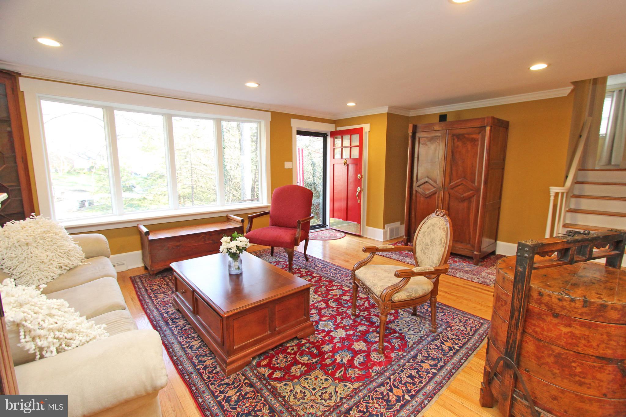 579 Brookwood Road Wayne, PA 19087 - Photo 3 of 54 Gallery Image 3