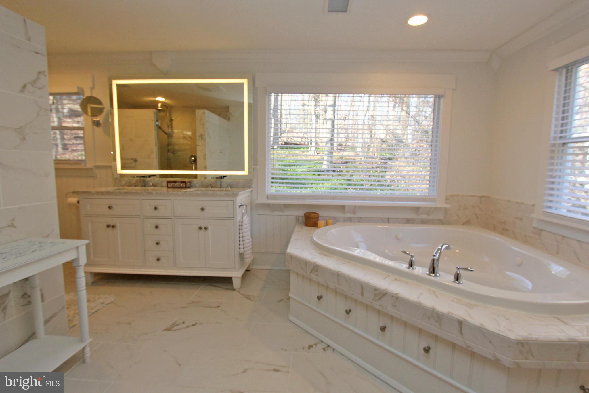 579 Brookwood Road Wayne, PA 19087 - Photo 37 of 54 Gallery Image 37
