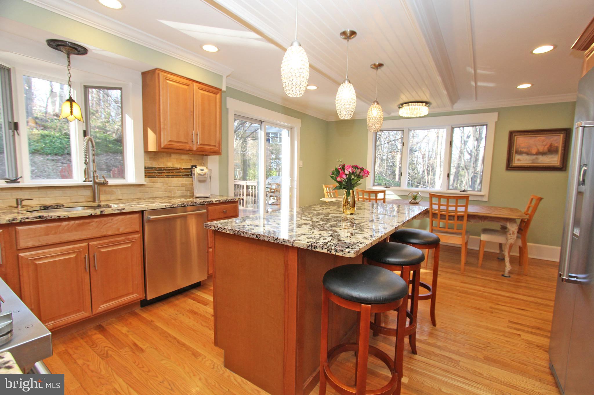 579 Brookwood Road Wayne, PA 19087 - Photo 9 of 54 Gallery Image 9