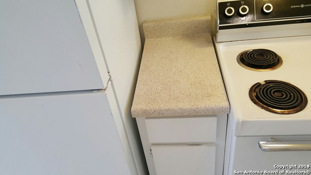 611 West Harding Boulevard, Unit 2 San Antonio, TX 78221 - Photo 5 of 5