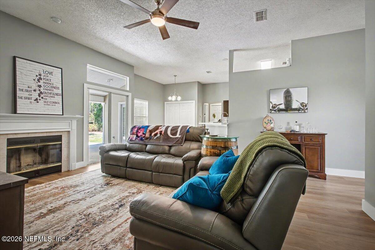 96235 Sweetbriar Lane Yulee, FL 32097 - Photo 11 of 42 Family Room