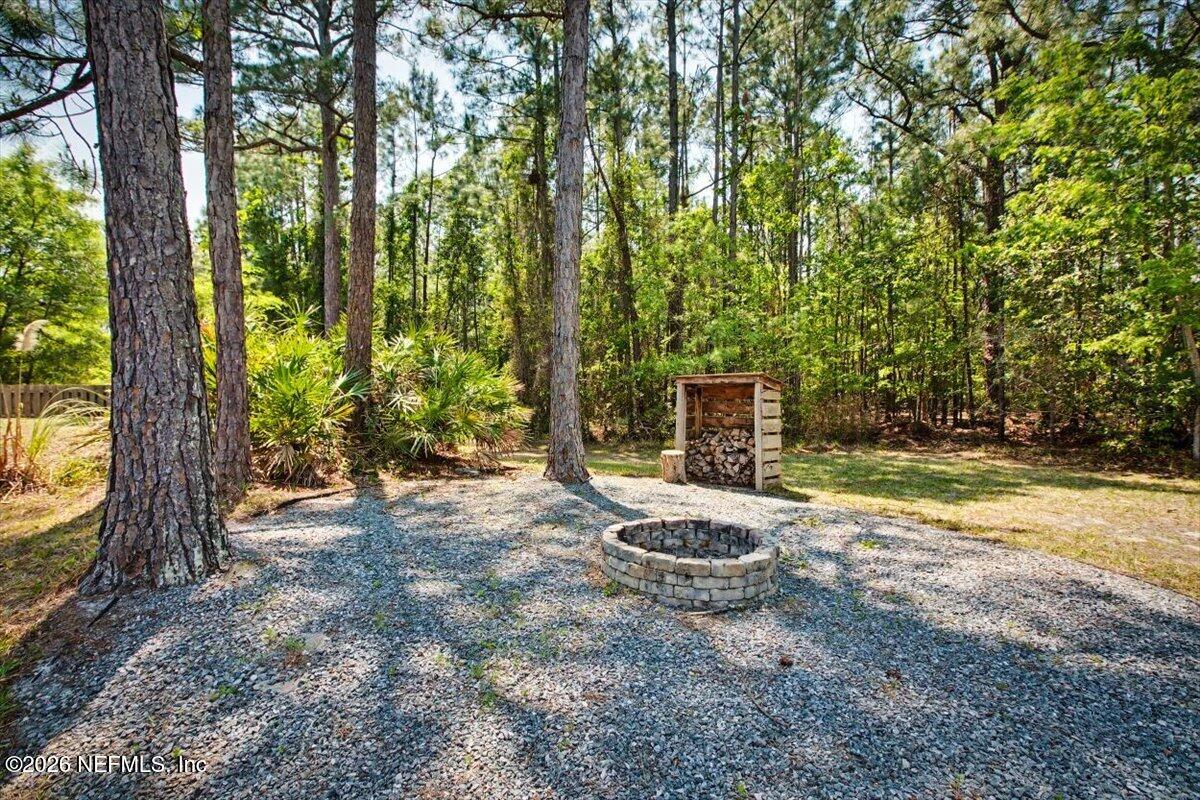 96235 Sweetbriar Lane Yulee, FL 32097 - Photo 34 of 42 Firepit