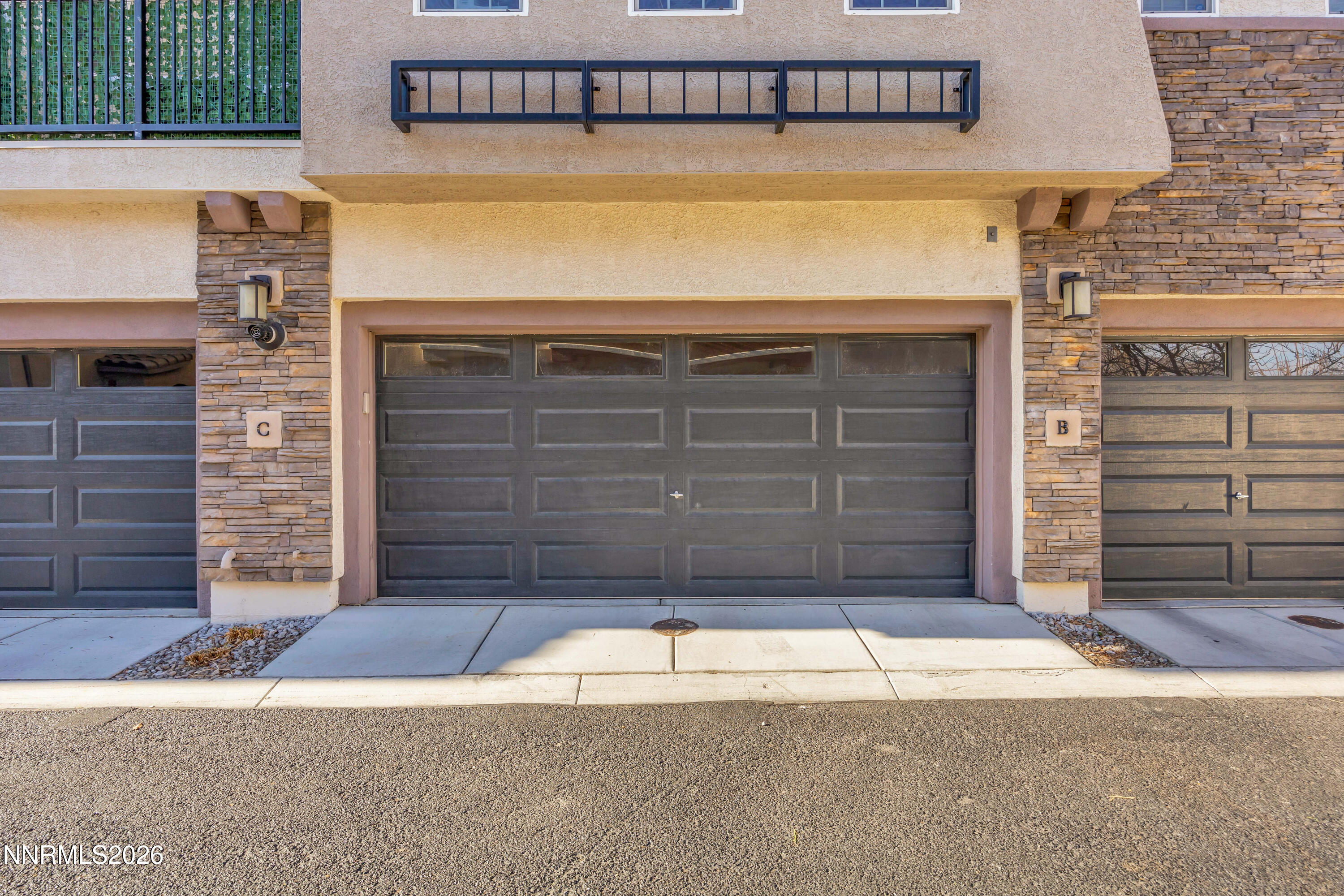 1991 Wind Ranch Road, Unit B Reno, NV 89521 - Photo 2 of 31 2_img_1064