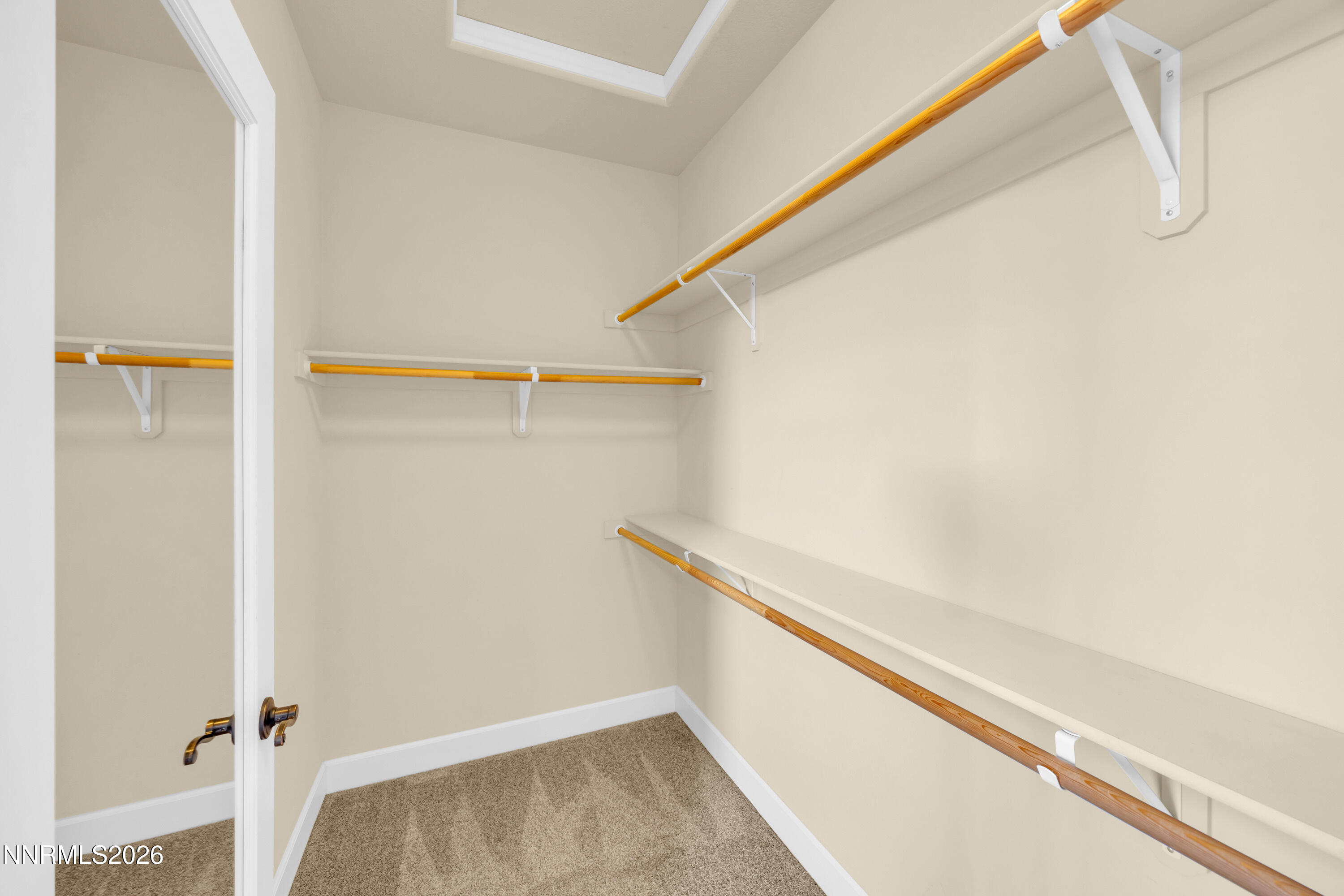 1991 Wind Ranch Road, Unit B Reno, NV 89521 - Photo 22 of 31 22_img_1223