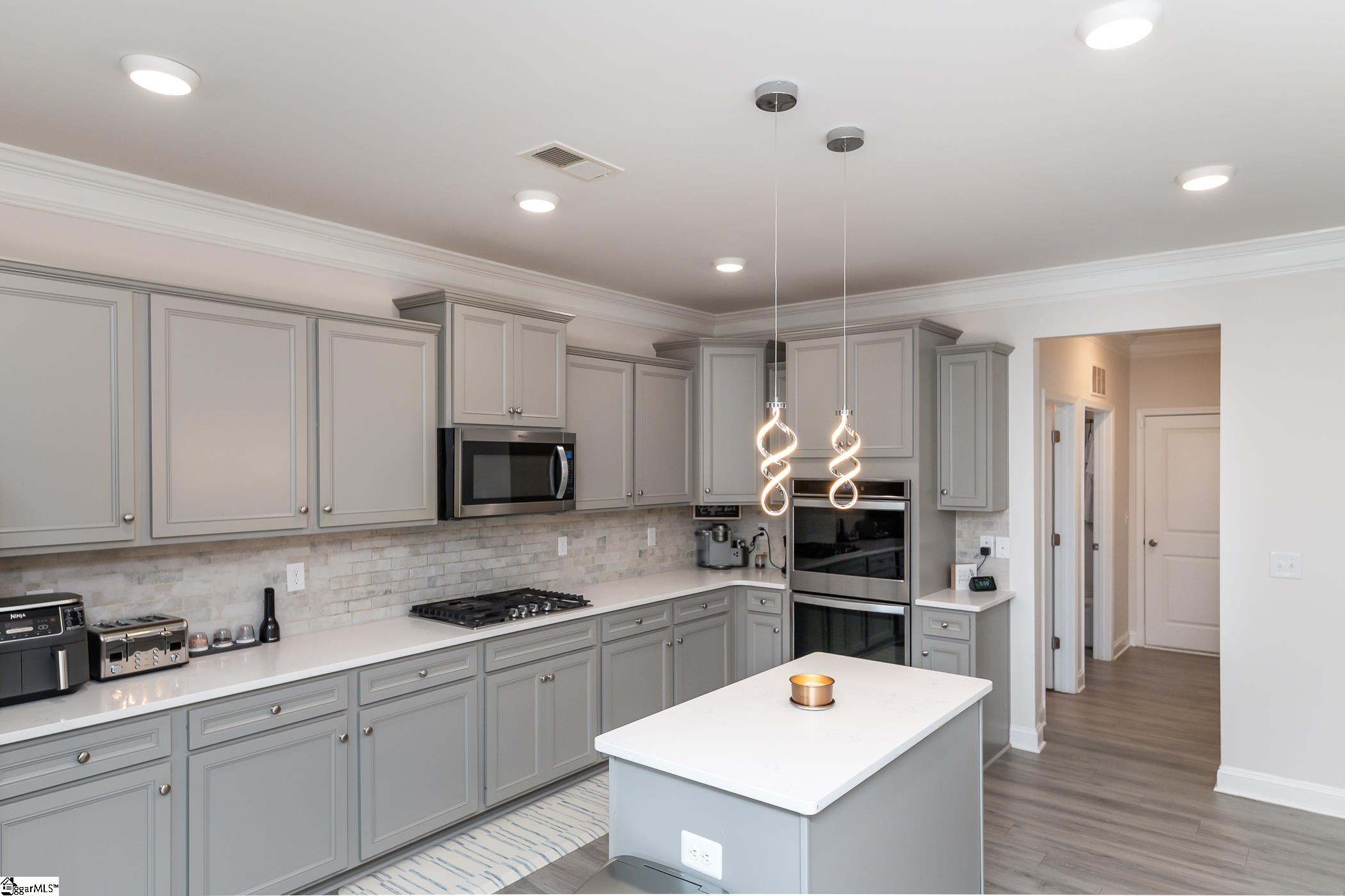 100 General Store Way Greer, SC 29650 - Photo 9 of 46