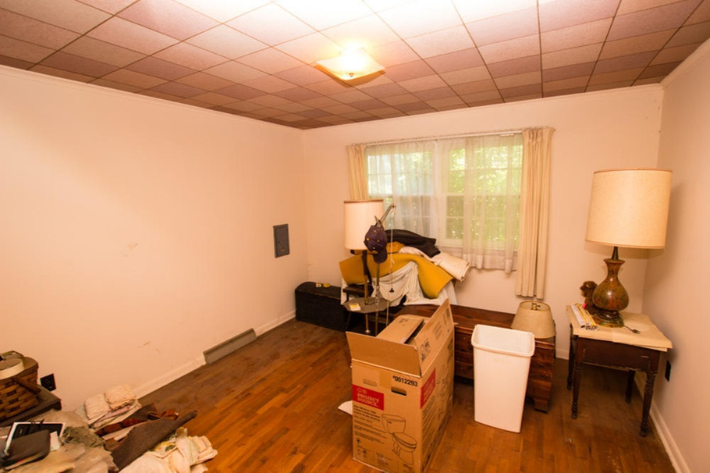 2788 Eaman Road Benton Harbor, MI 49022 - Photo 5 of 28 IMG_4786