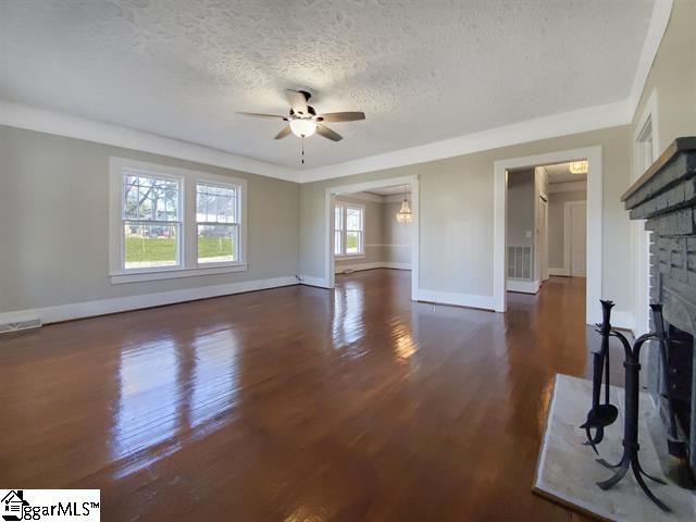 3201 Old Buncombe Road Greenville, SC 29609 - Photo 6 of 36 Gallery Image 6