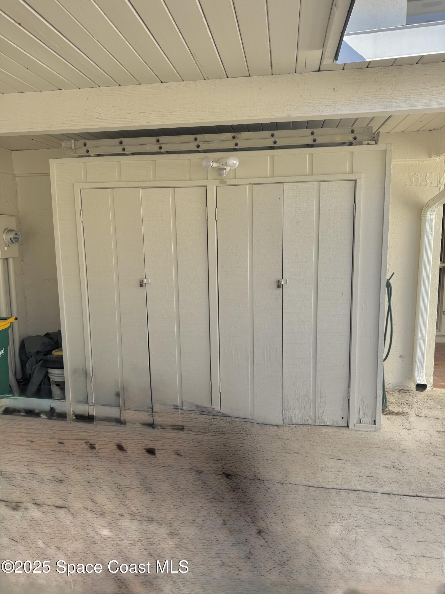 212 Augusta Way Melbourne, FL 32940 - Photo 17 of 49 a view of a closet