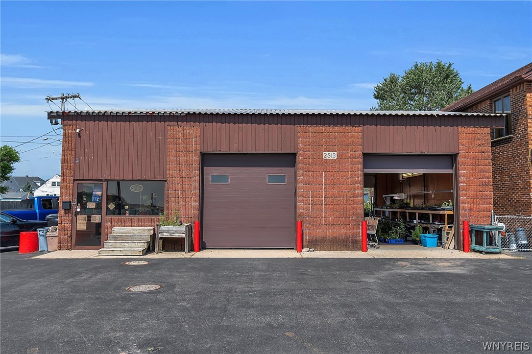 2809-2813 River Road Buffalo, NY 14207 - Photo 5 of 48