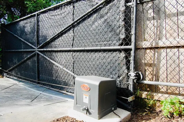 $2,777 | 736 Mar Vista Drive, Vista, CA 92081