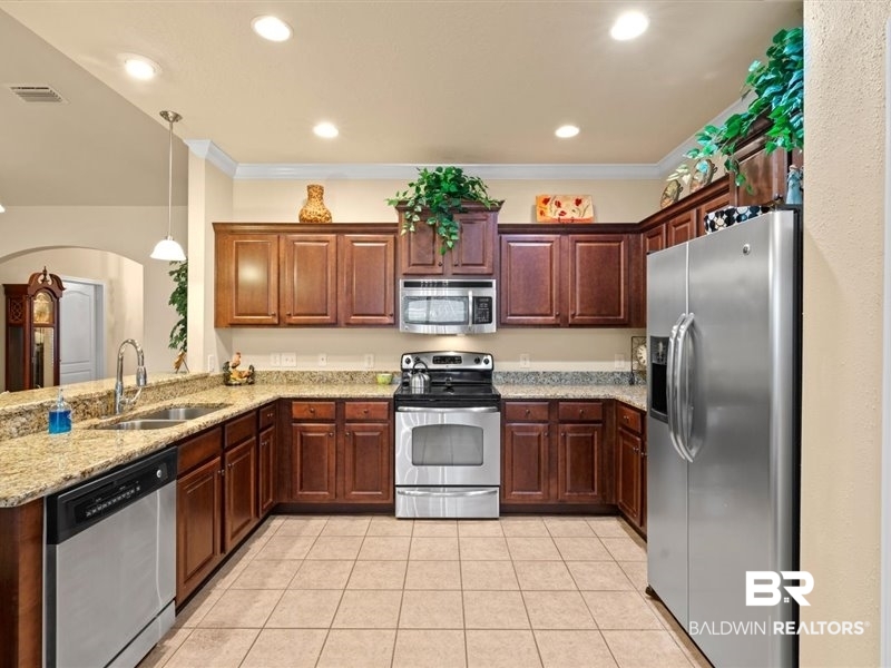2201 Livingstone Court Mobile, AL 36695 - Photo 9 of 28