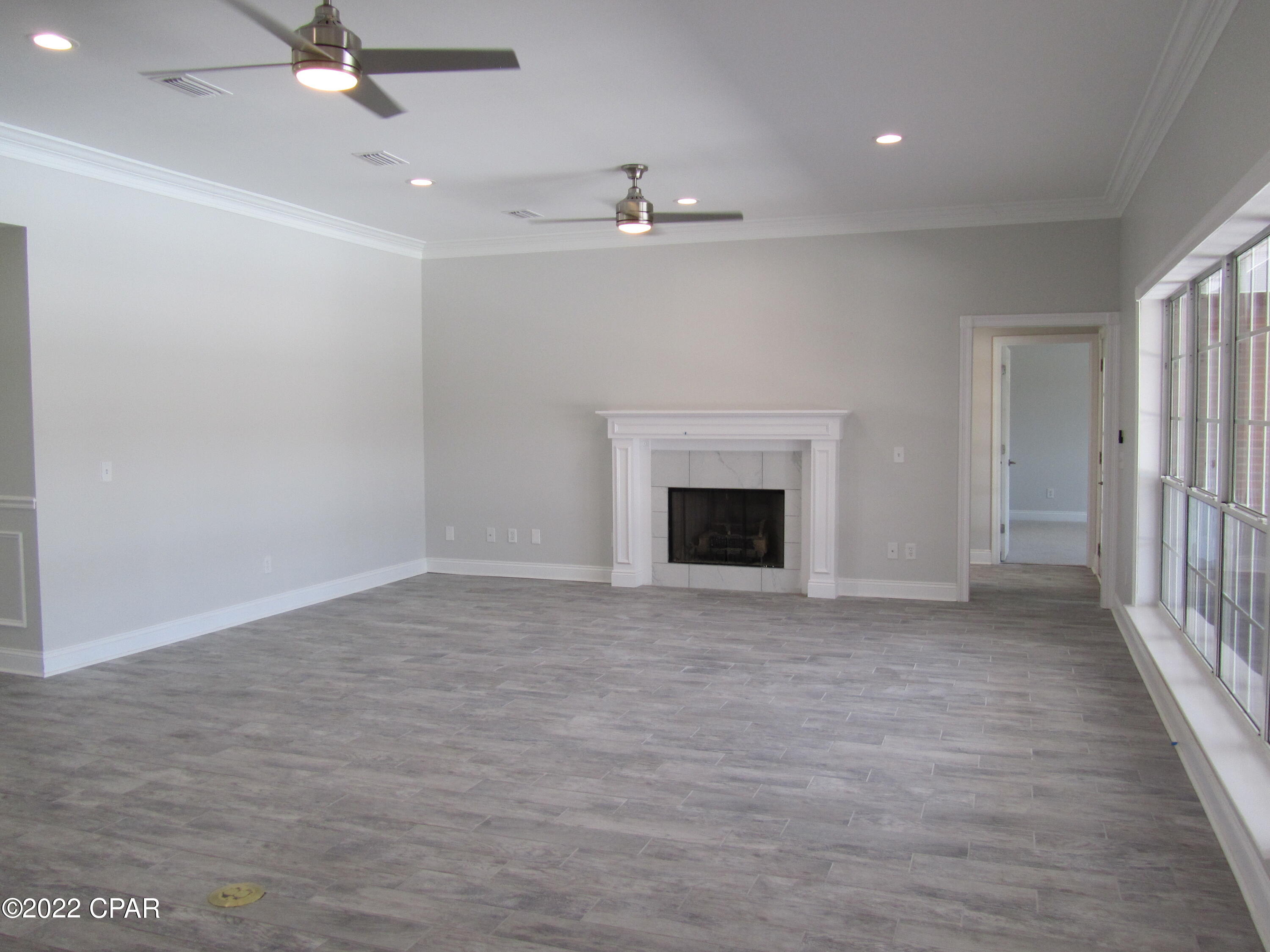 4132 Edwards Road Southport, FL 32409 - Photo 10 of 50 Gallery Image 10