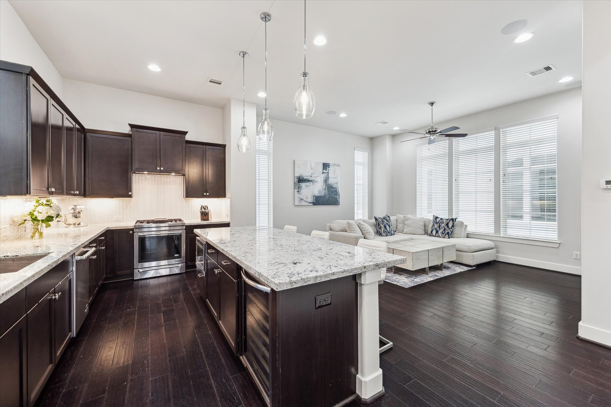 5212 Larkin Street Houston, TX 77007 - Photo 25 of 47