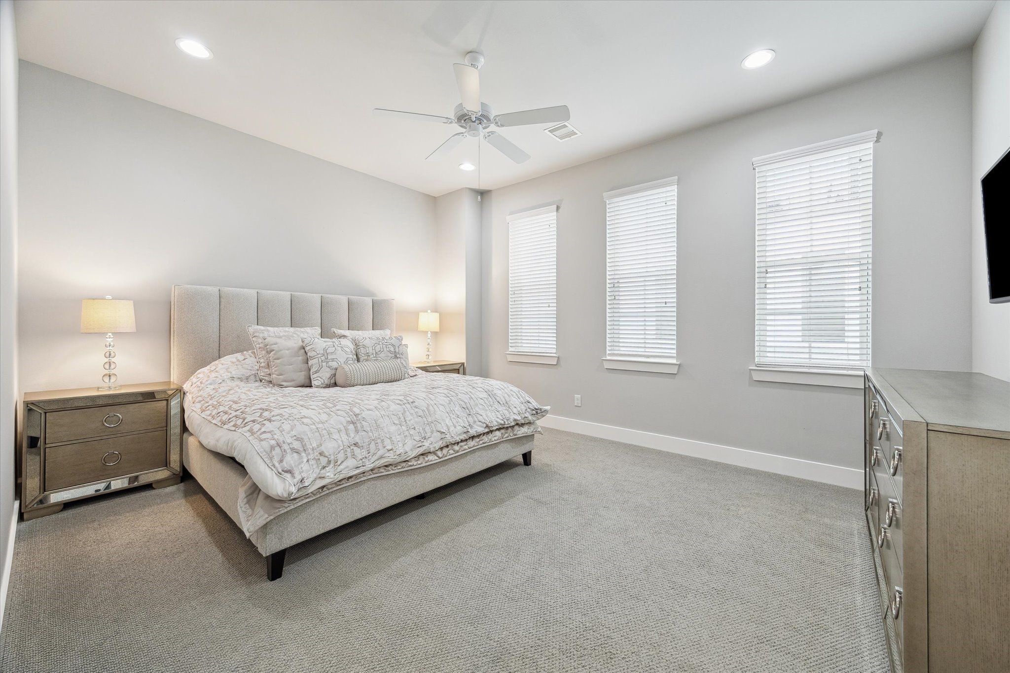 5212 Larkin Street Houston, TX 77007 - Photo 28 of 47