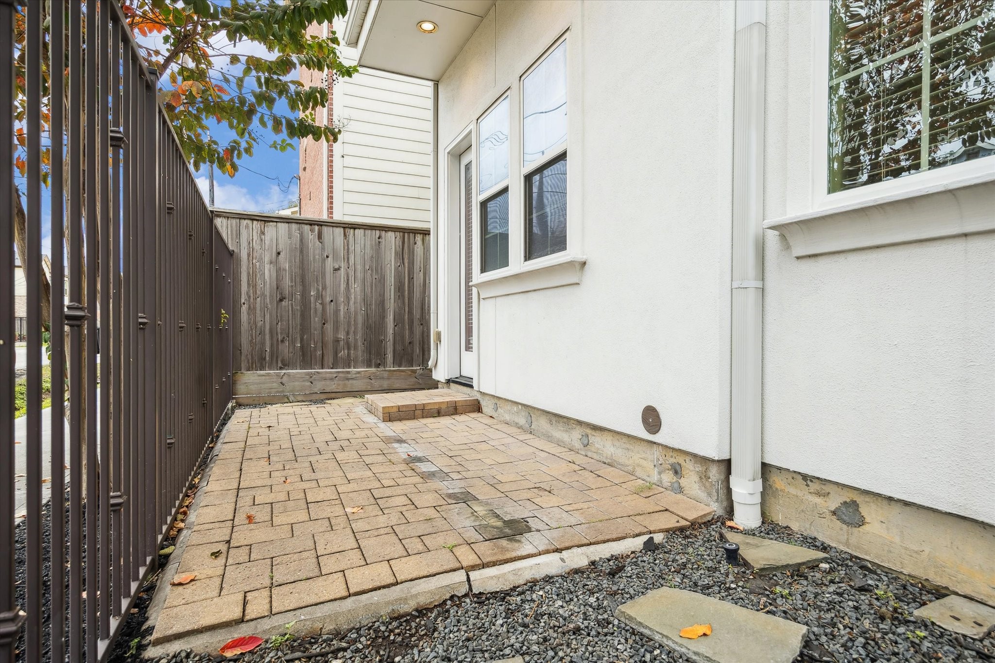 5212 Larkin Street Houston, TX 77007 - Photo 41 of 47