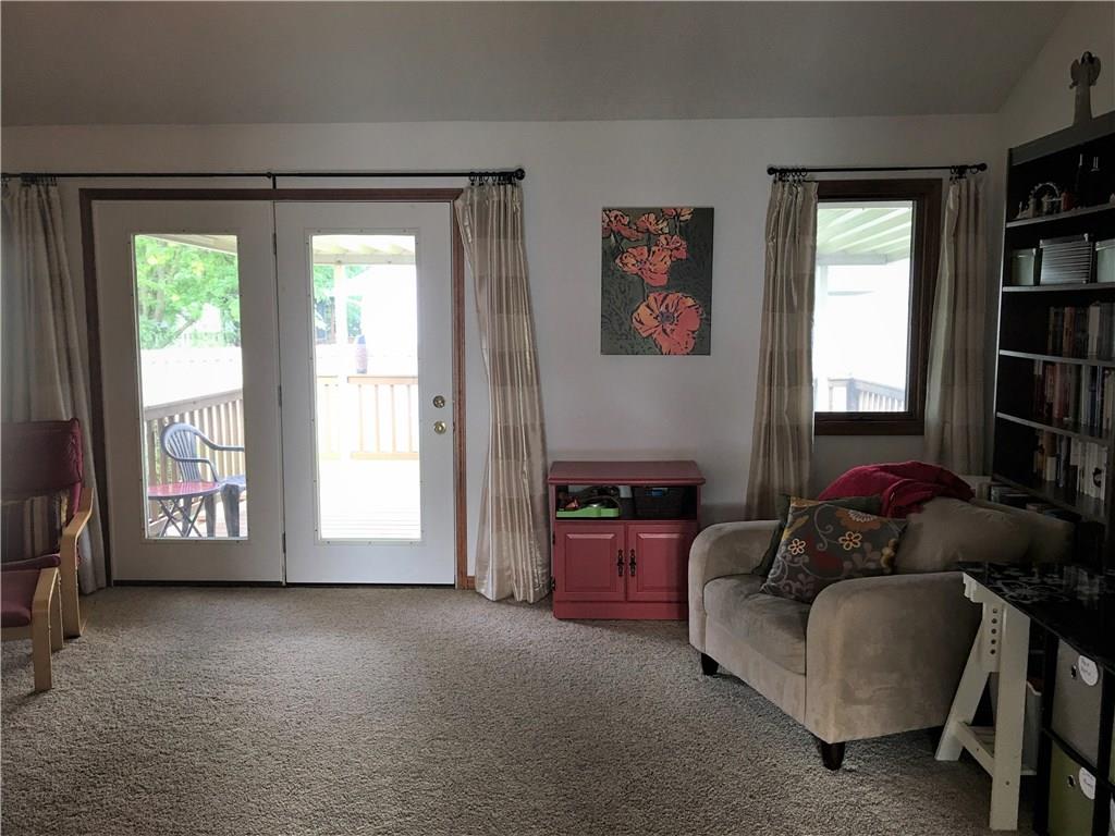 6040 East Meadow Ridge Road Columbus, IN 47203 - Photo 11 of 28 Gallery Image 11
