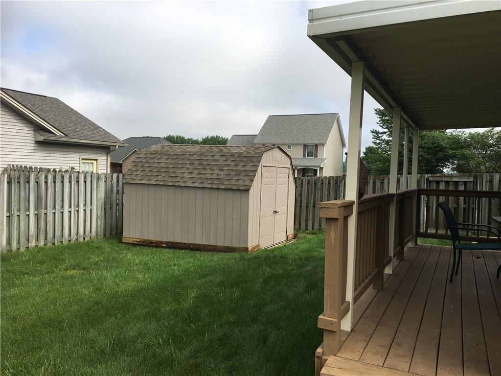6040 East Meadow Ridge Road Columbus, IN 47203 - Photo 25 of 28 Gallery Image 25