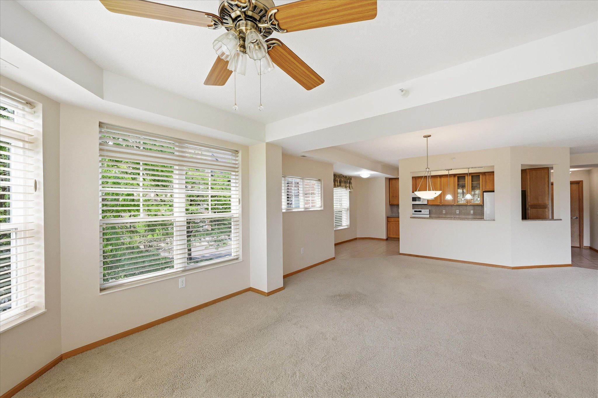 2550 38th Avenue Northeast, Unit 213 St. Anthony, MN 55421 - Photo 12 of 37