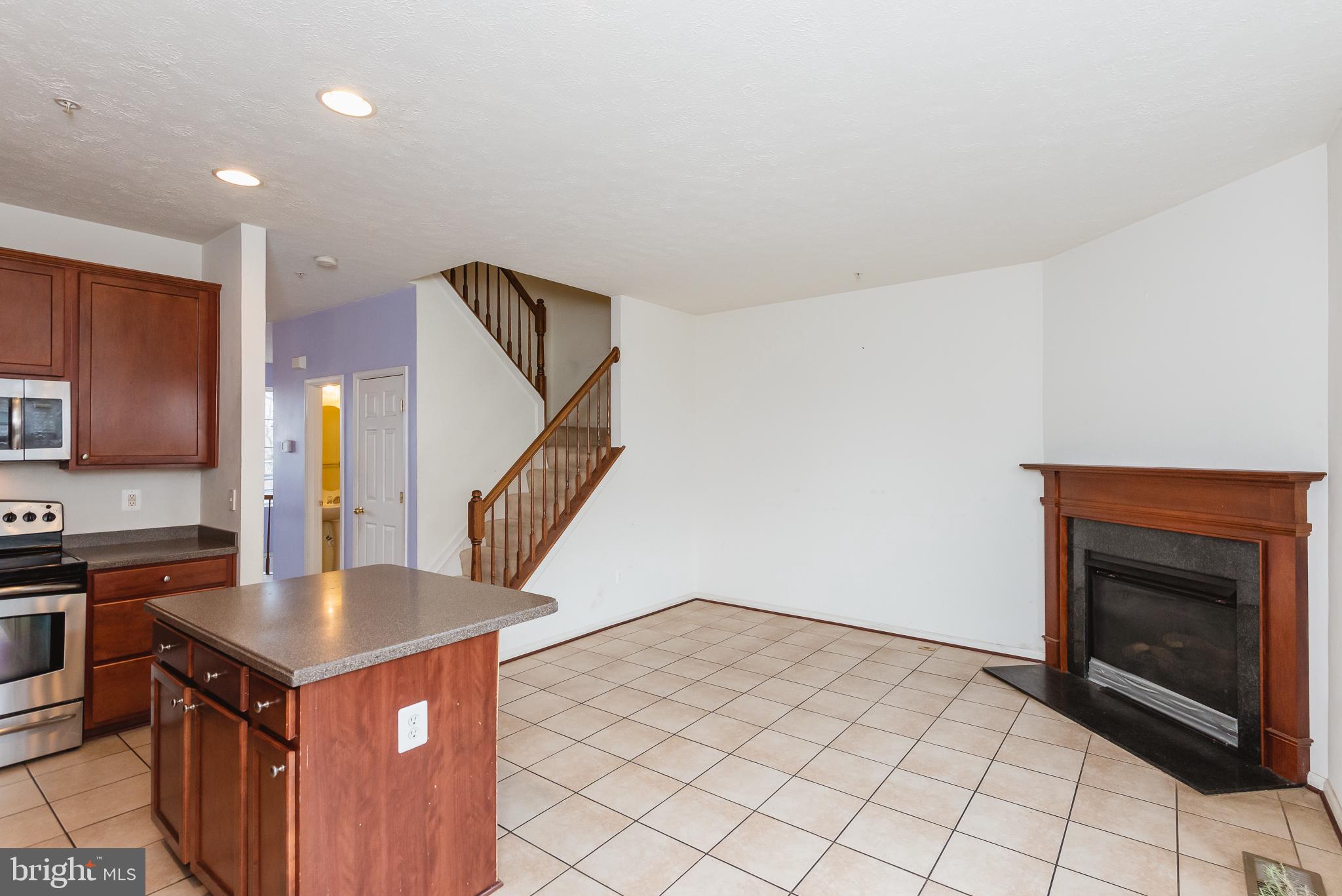 869 Middle River Road Middle River, MD 21220 - Photo 21 of 47 Kitchen