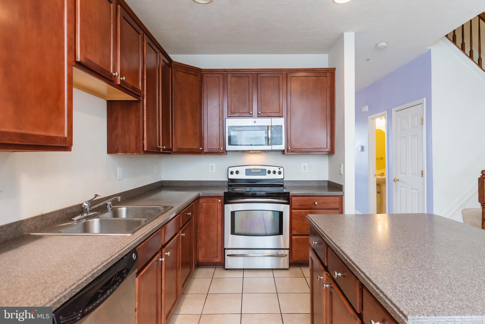 869 Middle River Road Middle River, MD 21220 - Photo 24 of 47 Kitchen
