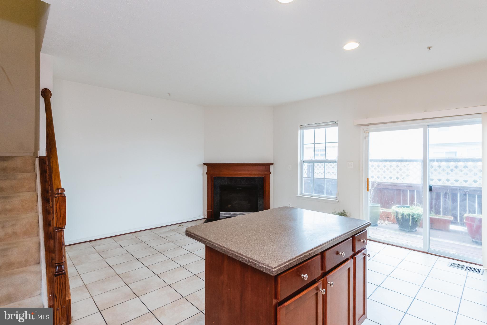 869 Middle River Road Middle River, MD 21220 - Photo 25 of 47 Kitchen