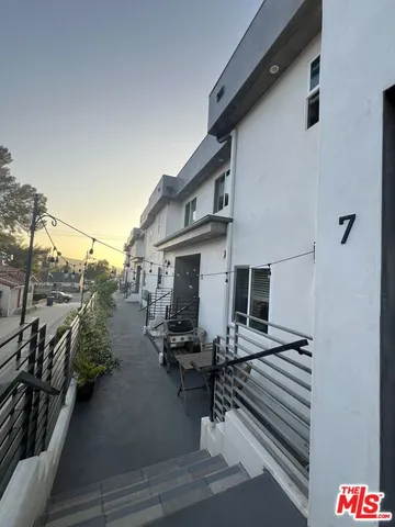 $3,100 | 10324 Mt Gleason Avenue, Unit 3, Tujunga, CA 91042