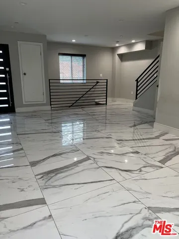 $3,100 | 10324 Mt Gleason Avenue, Unit 3, Tujunga, CA 91042