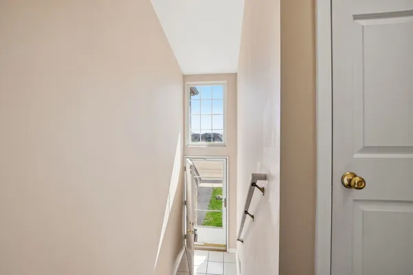 $220,000 | 1497 Stonefield Drive, DeKalb, IL 60115