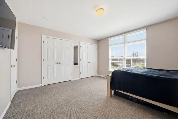 $220,000 | 1497 Stonefield Drive, DeKalb, IL 60115