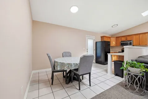 $220,000 | 1497 Stonefield Drive, DeKalb, IL 60115