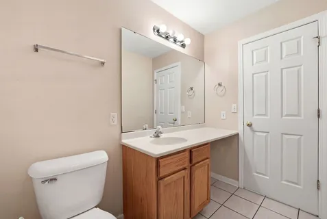 $220,000 | 1497 Stonefield Drive, DeKalb, IL 60115