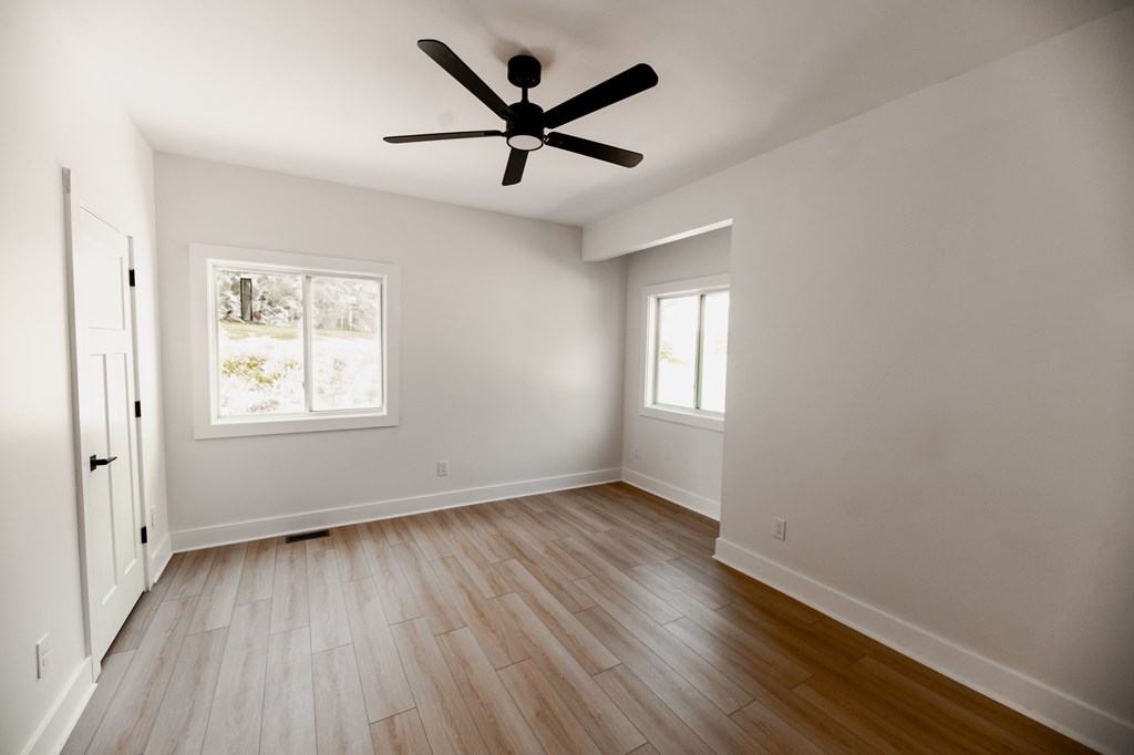 173 Frontier Road Jasper, GA 30143 - Photo 22 of 33 Bedroom