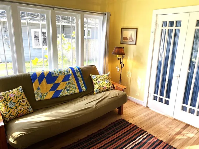 $2,500 | 808 Faulkner Street, New Smyrna Beach, FL 32168