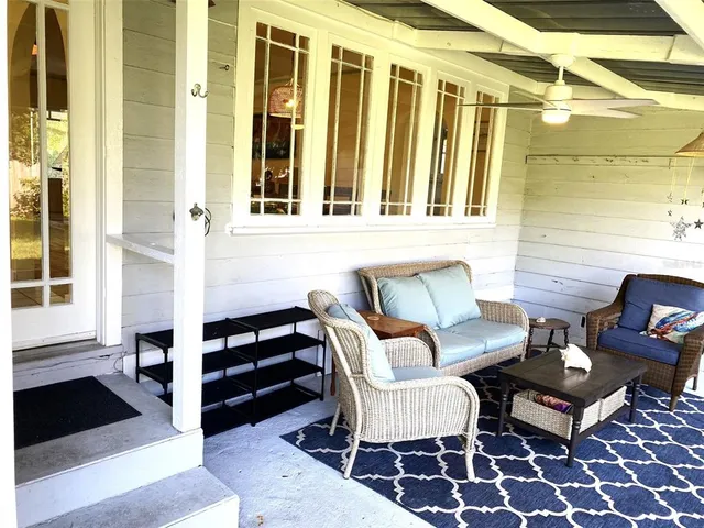 $2,500 | 808 Faulkner Street, New Smyrna Beach, FL 32168