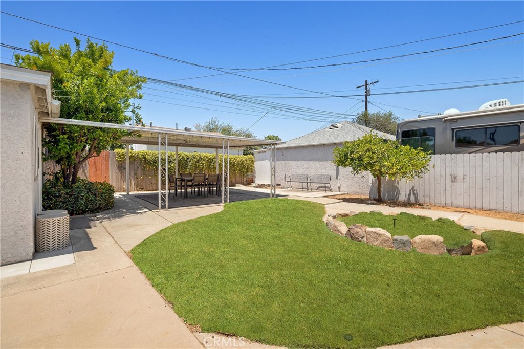 3135 Heather Road Long Beach, CA 90808 - Photo 30 of 34 Virtually Enhanced