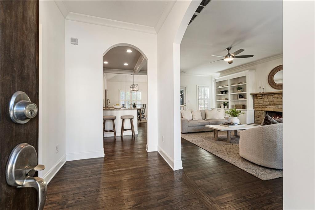 2533 Drew Valley Road Northeast Atlanta, GA 30319 - Photo 5 of 74