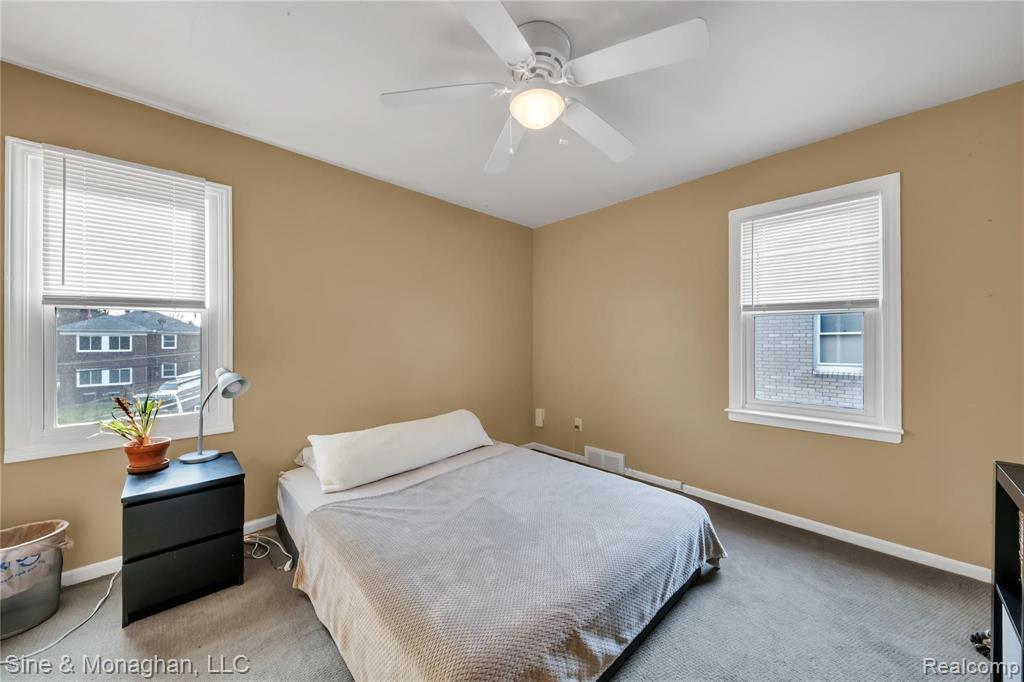 731-733 Harcourt Road Grosse Pointe Park, MI 48230 - Photo 25 of 40