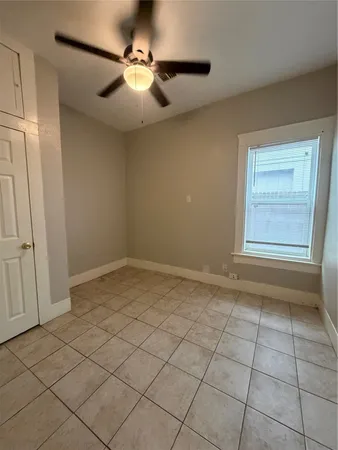 $1,350 | 3403 Yupon Street, Unit 2, Houston, TX 77006