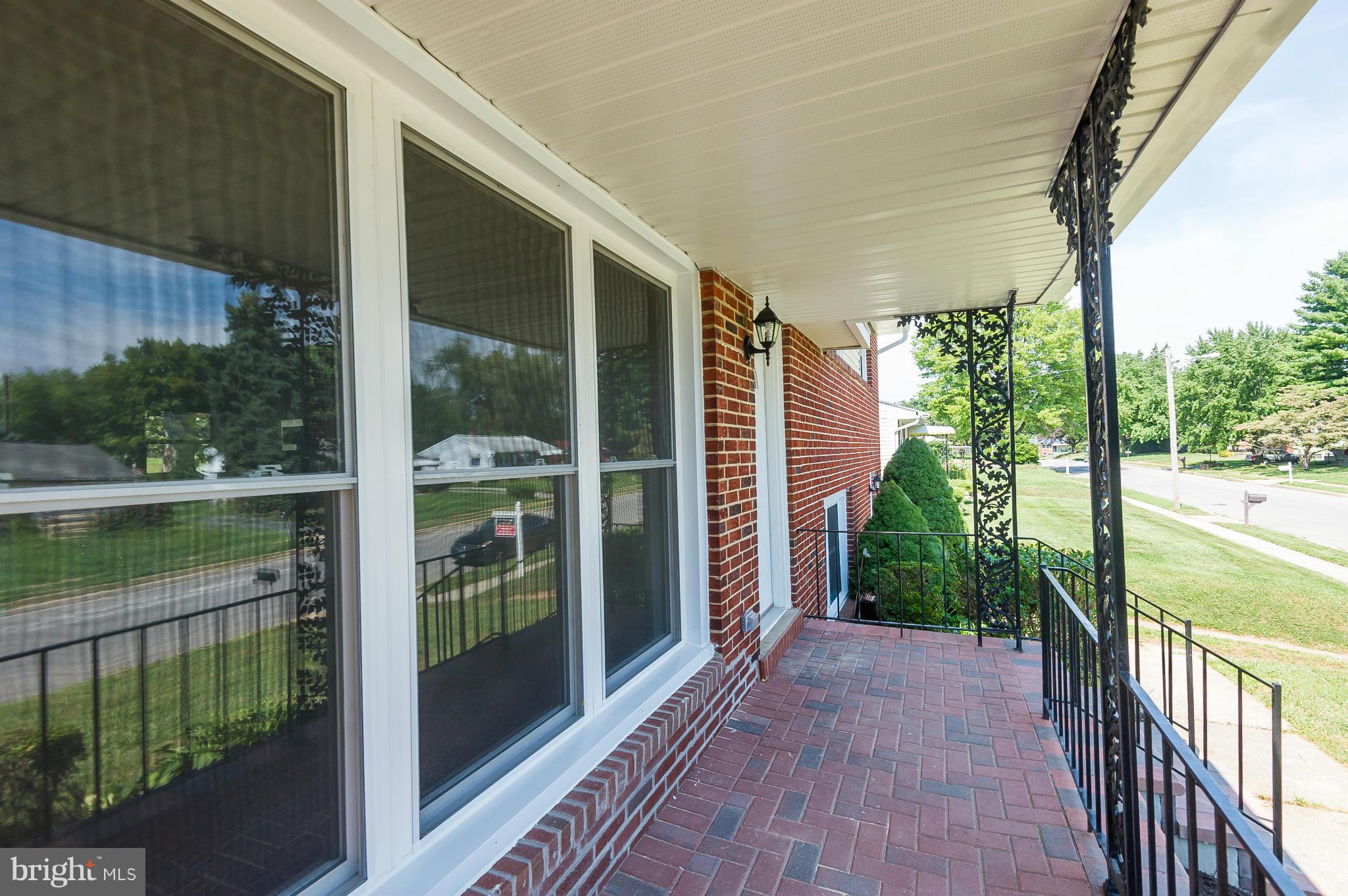 7301 Dooman Road Baltimore, MD 21244 - Photo 2 of 27 Exterior (Front)