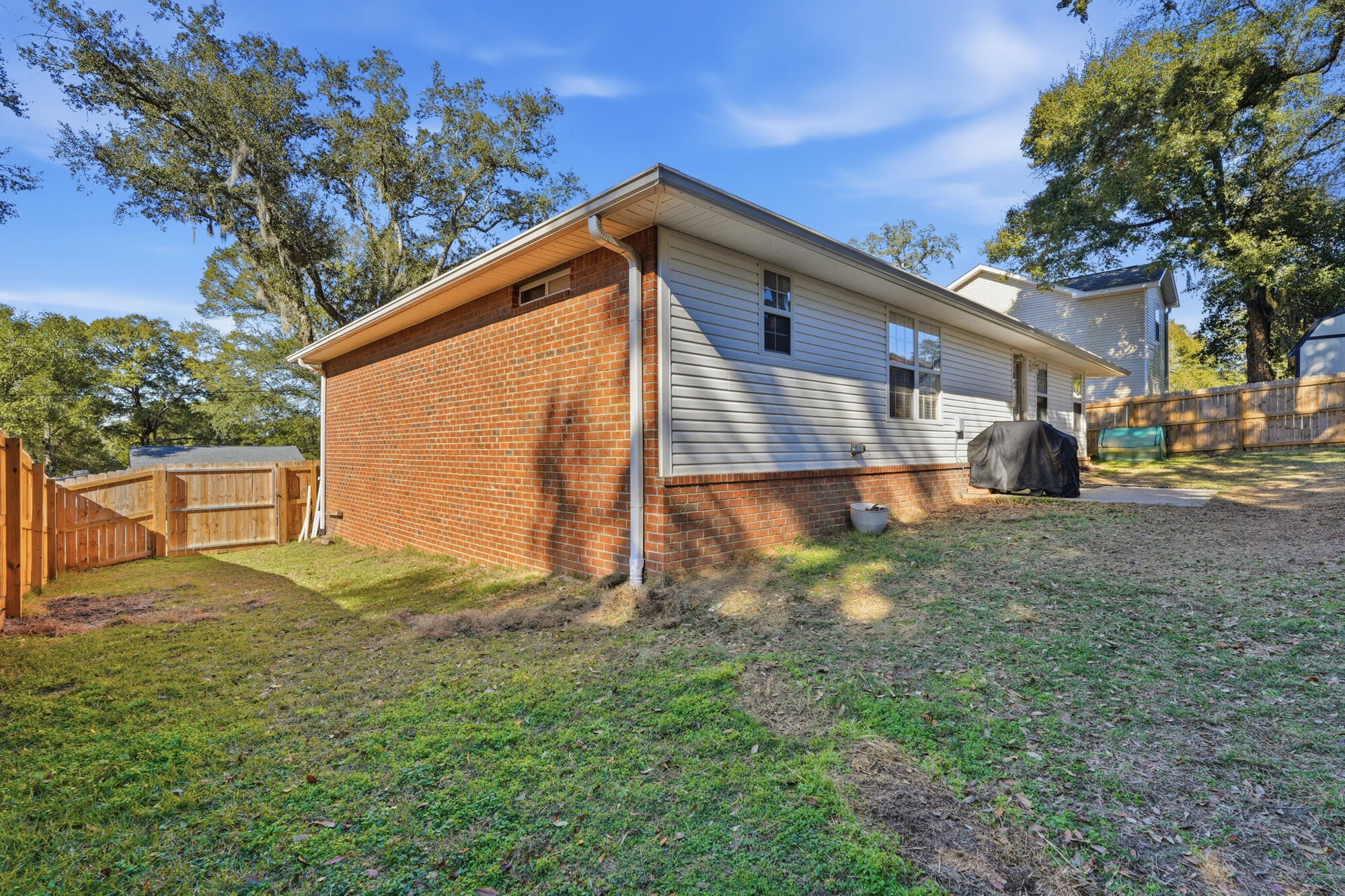 219 Cook Street Niceville, FL 32578 - Photo 25 of 26 219_cook_st-awp_media-029