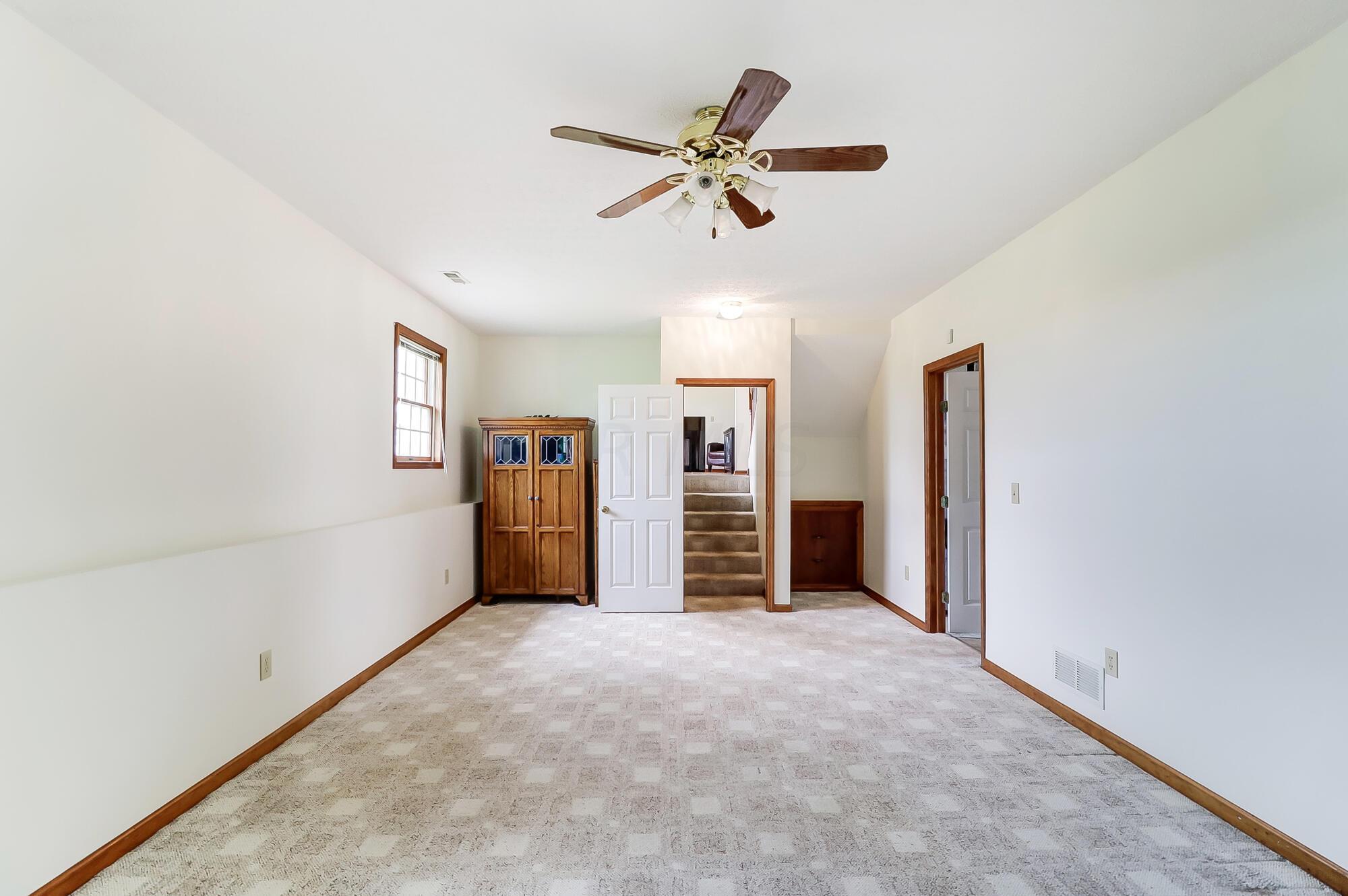 1434 Bickel Church Road Northeast Baltimore, OH 43105 - Photo 23 of 57 Family Room, Lower Level - 1434 Bickel Church Road NE, Baltimore, OH 43105