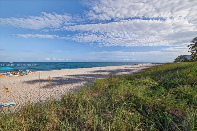 $1,799,000 | 1194 Hillsboro Mile, Unit 12, Hillsboro Beach, FL 33062