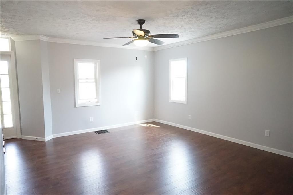 187 North Road Butler, PA 16001 - Photo 3 of 22 Gallery Image 3