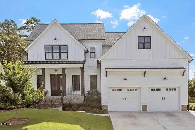 a view of a white house