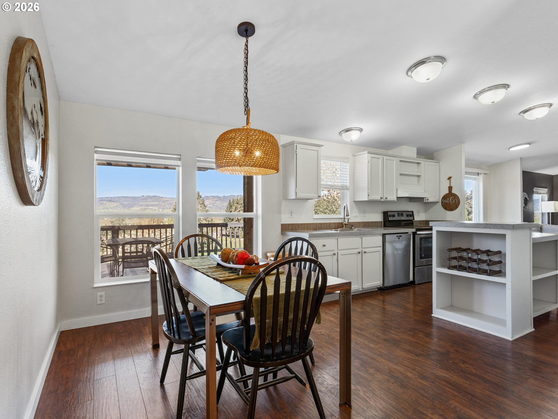 21155 Northeast Sunnycrest Road Newberg, OR 97132 - Photo 12 of 48