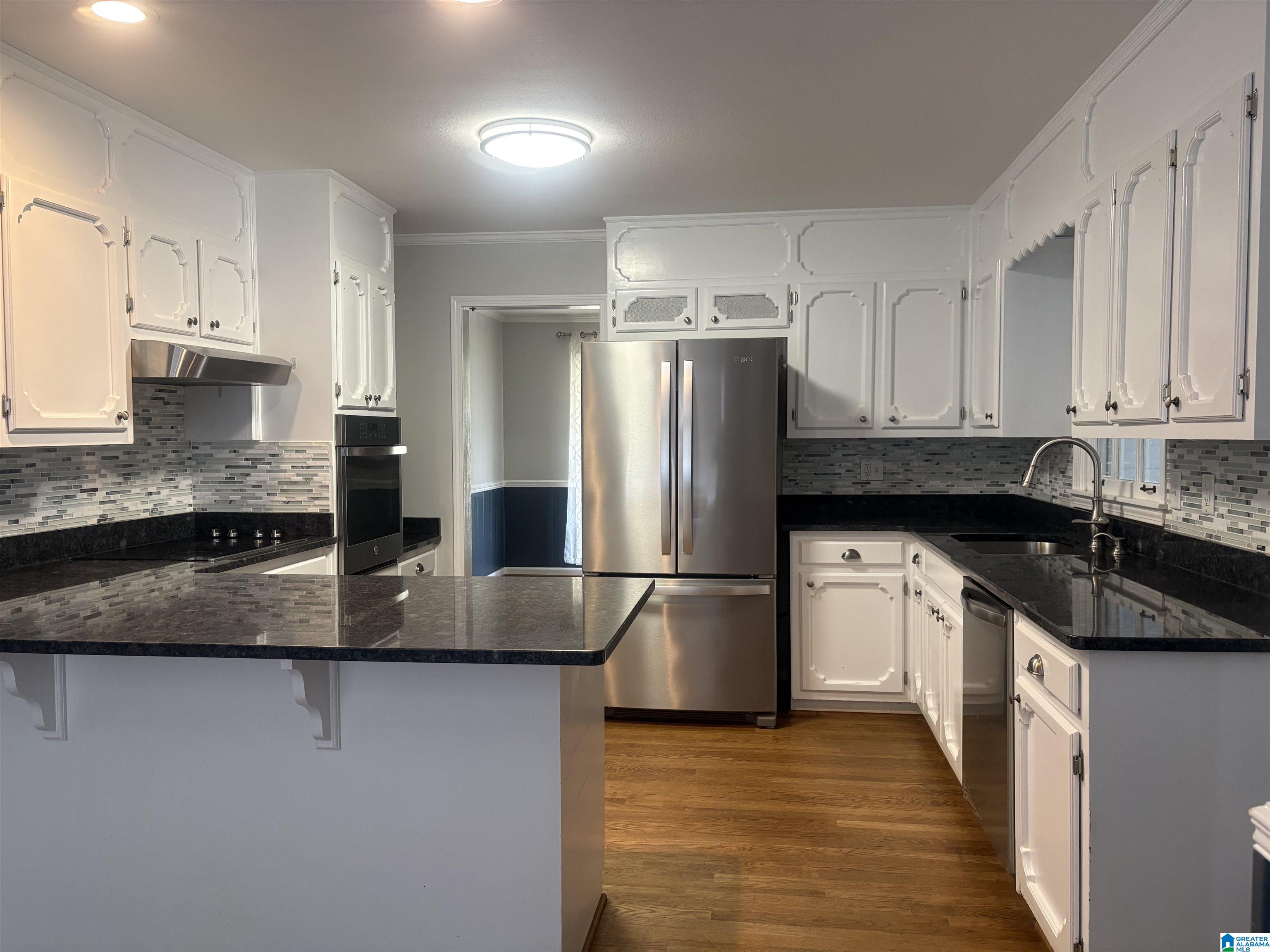 320 Wildwood Road Anniston, AL 36207 - Photo 3 of 48 Gallery Image 3