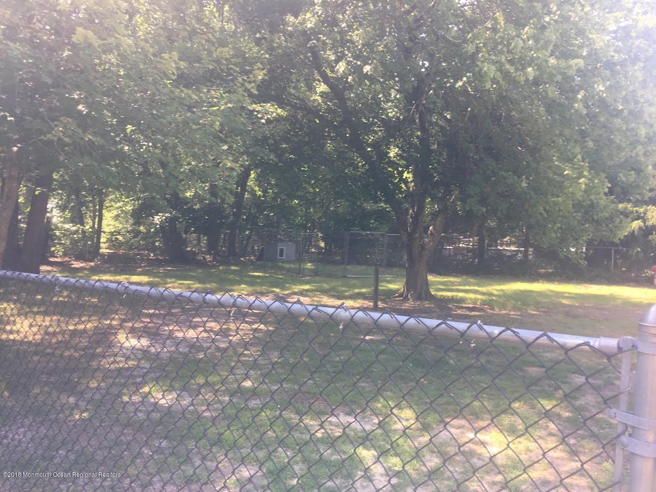 517 Wright Debow Road Jackson, NJ 08527 - Photo 23 of 25 517wd3