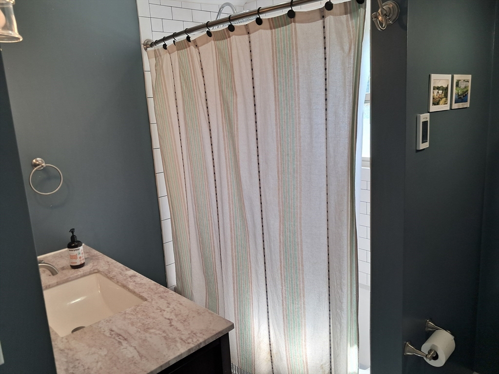 116 Parker Road Wakefield, MA 01880 - Photo 23 of 31