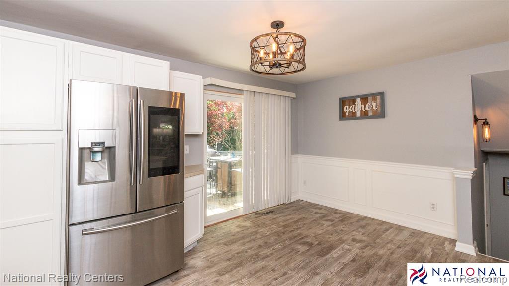 4100 Mapleleaf Road Waterford, MI 48328 - Photo 16 of 52